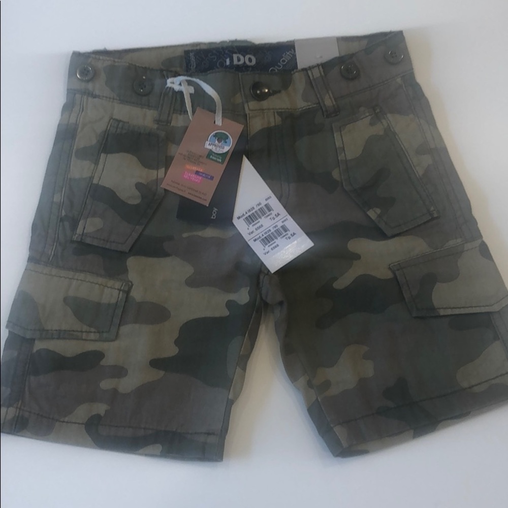 NWT BOYS ARMY CARGO SHORTS